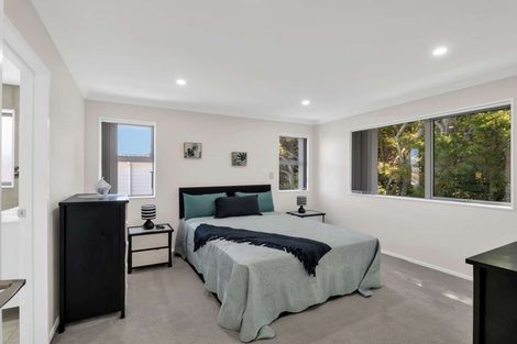 Photo of property in 114b Everglade Drive, Totara Heights, Auckland, 2105