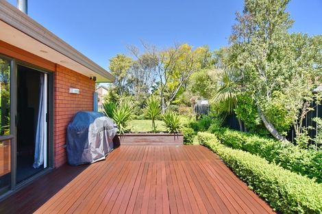 Photo of property in 11 Ludlow Place, Parklands, Christchurch, 8083