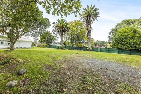 Photo of property in 49 Hillcrest Road, Papatoetoe, Auckland, 2025