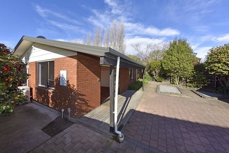 Photo of property in 2/40 Meadow Street, Papanui, Christchurch, 8052