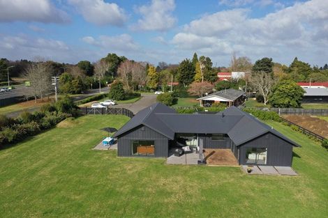 Photo of property in 38 Devine Road, Tamahere, Hamilton, 3283