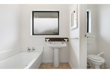 Photo of property in 16a Fenhall Street, Russley, Christchurch, 8042