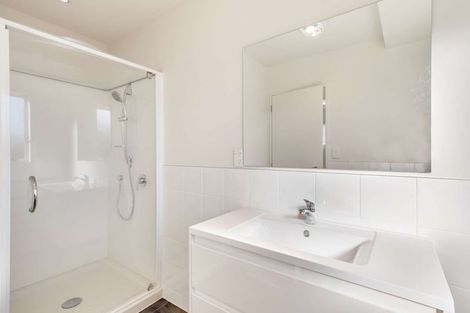 Photo of property in 14a Mildmay Road, Henderson, Auckland, 0610