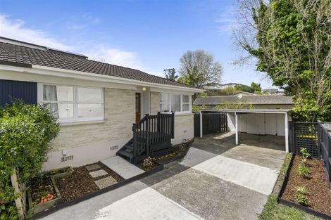 Photo of property in 2/47 Hogans Road, Glenfield, Auckland, 0629