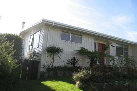 Photo of property in 33 Spinnaker Drive, Whitby, Porirua, 5024
