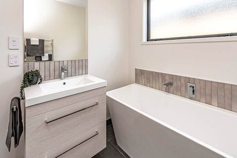 Photo of property in 54 Tawhero Street, Gonville, Whanganui, 4501