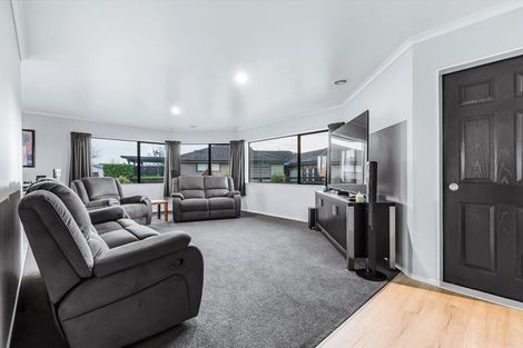 Photo of property in 8 De La Mare Drive, Leamington, Cambridge, 3432