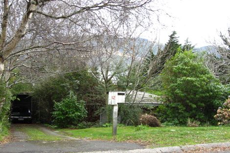 Photo of property in 12 Bayne Terrace, Macandrew Bay, Dunedin, 9014
