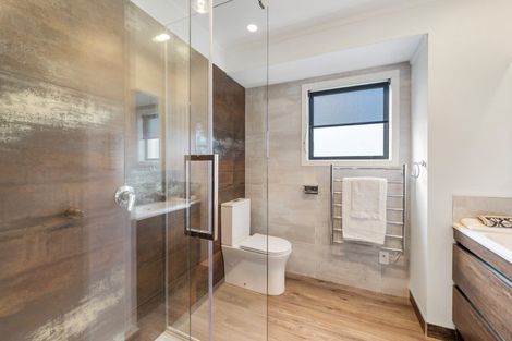 Photo of property in 19 Lyn Grove, Papamoa Beach, Papamoa, 3118