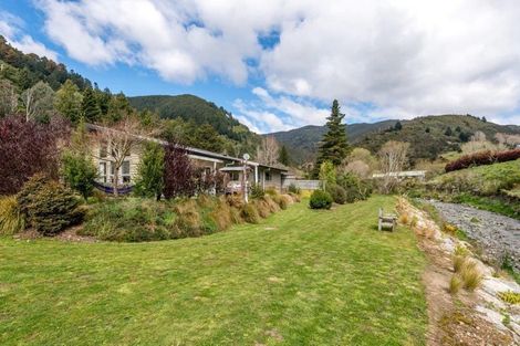 Photo of property in 9 Cummins Street, The Brook, Nelson, 7010