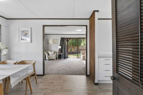 Photo of property in 4 Avon Close, Richmond Heights, Taupo, 3330