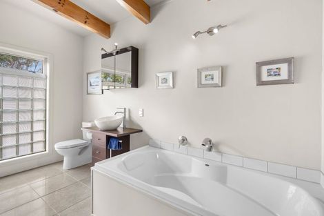 Photo of property in 143 Saqa Way, Matapouri, Whangarei, 0173
