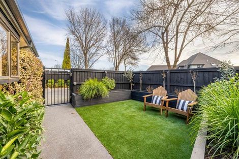 Photo of property in 2 Buscot Gate, Avonhead, Christchurch, 8042