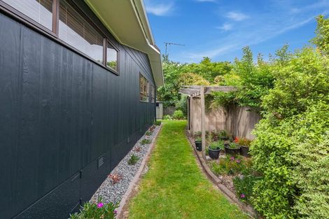 Photo of property in 1/9 Weka Road, Waipahihi, Taupo, 3330