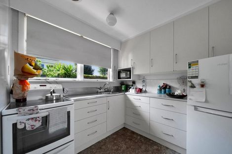 Photo of property in 12 Surrey Street, Hawera, 4610