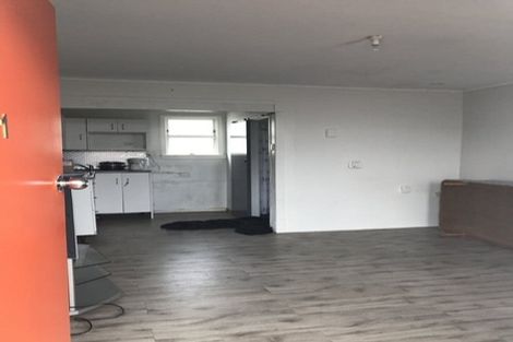 Photo of property in 22 Weymouth Street, New Plymouth, 4310