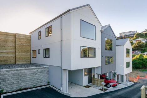 Photo of property in 16/104 Maupuia Road, Maupuia, Wellington, 6022