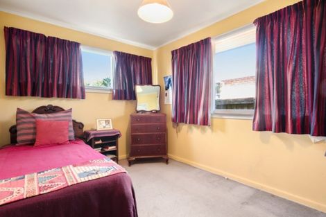 Photo of property in 21 Torquay Place, Bryndwr, Christchurch, 8053