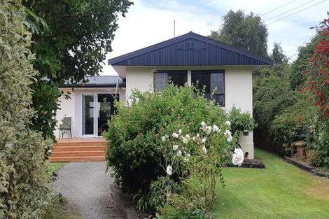 Photo of property in 9 Wratten Road, Owaka, 9585