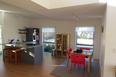 Photo of property in 30a Ballance Street, Lower Vogeltown, New Plymouth, 4310