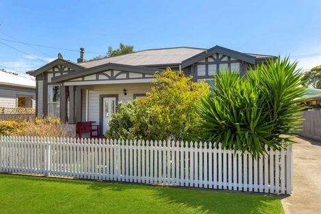 Photo of property in 15 Mason Terrace, Gonville, Whanganui, 4501