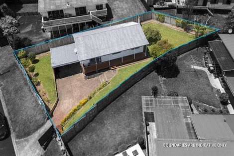 Photo of property in 5 Parrs Cross Road, Henderson, Auckland, 0612