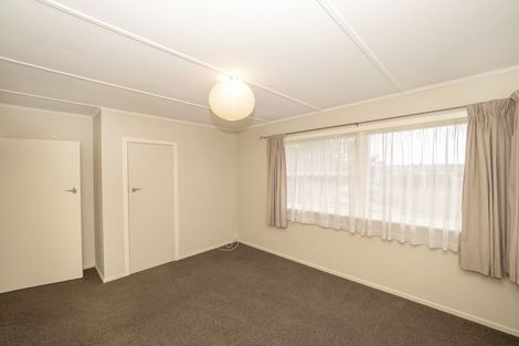 Photo of property in 15 Wavell Crescent, Lansdowne, Masterton, 5810