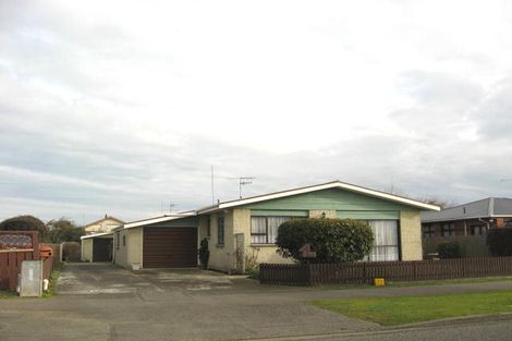 Photo of property in 195 Princes Street, Strathern, Invercargill, 9812