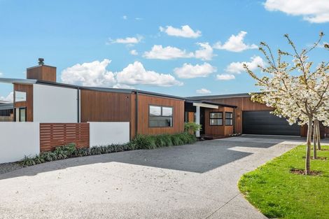 Photo of property in 14 Claw Place, Rolleston, 7615