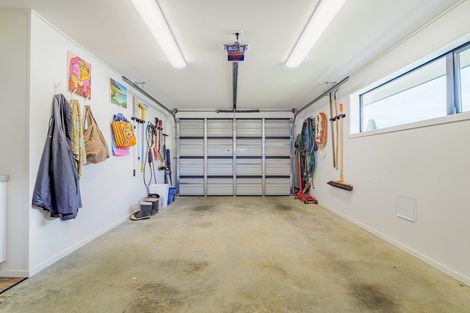 Photo of property in 8a Kennedy Road, Fairfield, Dunedin, 9018