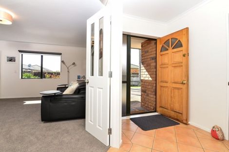 Photo of property in 4 Mangakoea Place, St Andrews, Hamilton, 3200