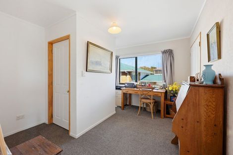 Photo of property in 166 Torkar Road, Clarks Beach, 2122
