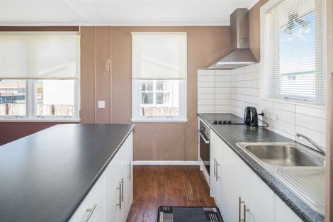 Photo of property in 59 Whanga Crescent, Titahi Bay, Porirua, 5022