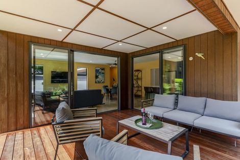 Photo of property in 94 Eliot Street, New Plymouth, 4310