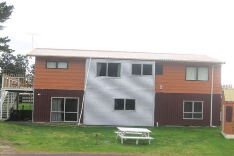 Photo of property in 109 Matai Place, Matarangi, Whitianga, 3592