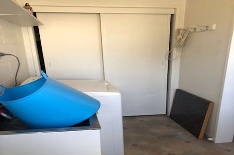 Photo of property in 1-3/554 Ruahine Street, Hokowhitu, Palmerston North, 4410