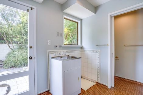 Photo of property in 1/10 Chevron Place, Ilam, Christchurch, 8041