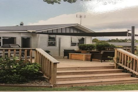 Photo of property in 40 Cumberland Street, Merrilands, New Plymouth, 4312