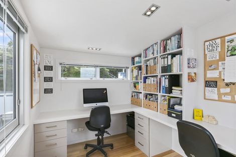 Photo of property in 99 Jubilee Road, Khandallah, Wellington, 6035