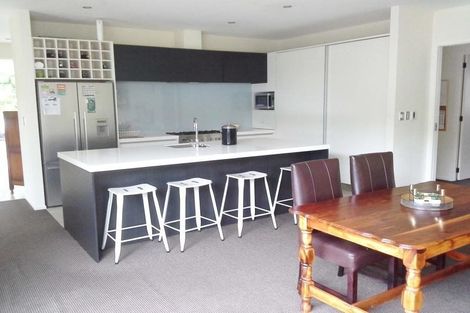 Photo of property in 32d Ainslee Street, Highlands Park, New Plymouth, 4312