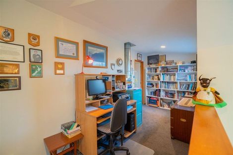 Photo of property in 8 Melland Place, Te Anau, 9600