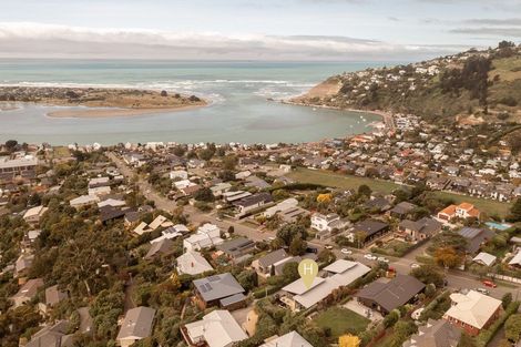 Photo of property in 74a Moncks Spur Road, Redcliffs, Christchurch, 8081
