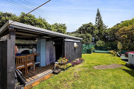 Photo of property in 10 Lincoln Street, Patea, 4520