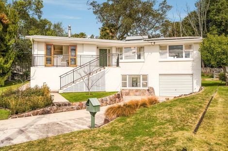 Photo of property in 11 Kiwi Crescent, Tauranga South, Tauranga, 3112