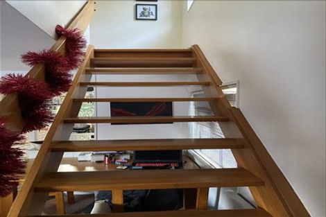 Photo of property in 1/199 Grant Road, Thorndon, Wellington, 6011