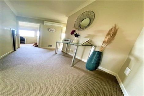 Photo of property in 61a Francis Street, Hauraki, Auckland, 0622