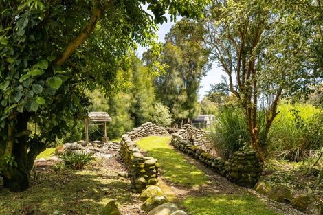 Photo of property in 244 Corbett Road, Paraite, New Plymouth, 4373