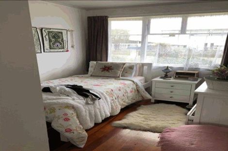 Photo of property in 43 Wharf Road, Te Atatu Peninsula, Auckland, 0610