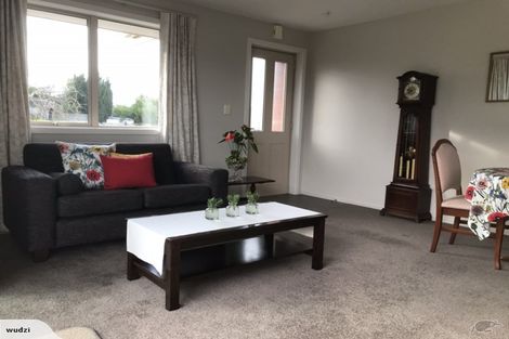 Photo of property in 216 Bower Avenue, North New Brighton, Christchurch, 8083