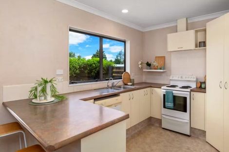 Photo of property in 1436b Cameron Road, Greerton, Tauranga, 3112